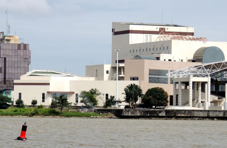 Côte d&#039;Ivoire-Palais de la Culture : le directeur invite les organisateurs de spectacles au respect strict de l’heure, passé l’horaire limite fixé, l’électricité sera coupée