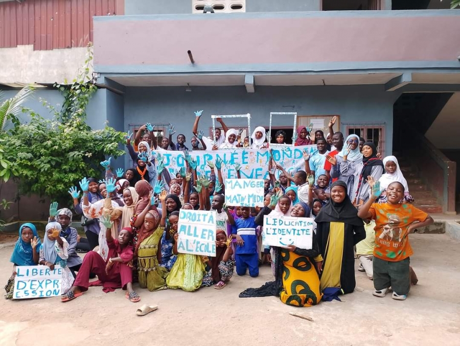 Côte d&#039;Ivoire/Journée Mondiale de l’Enfance : Al Hassane Al Basri donne le sourire à des enfants d’Abobo-Dokui