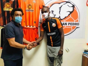 Mercato: Youssouf Oumarou Aliou s&#039;engage avec le FC San Pedro