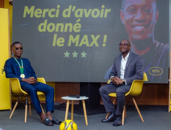 Can 2023: Le Directeur Général de MTN Côte d'Ivoire Djibril Ouattara reçoit le capitaine des Eléphants Max Gradel pour le féliciter
