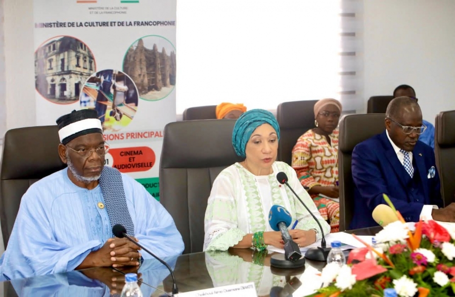 Côte d’Ivoire : Signature d’une convention entre le Ministère de la Culture et le COSIM pour la sauvegarde du patrimoine manuscrit islamique