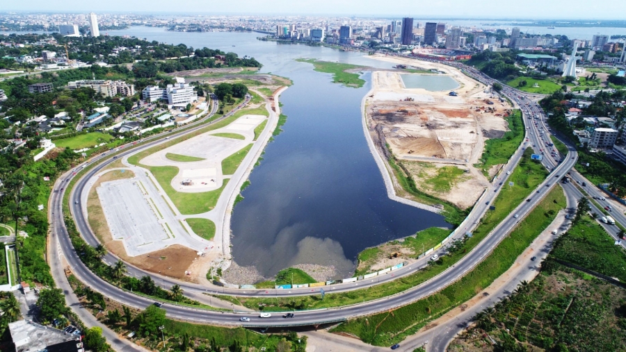 Infrastructures : des axes structurants en chantier pour fluidifier la circulation à Abidjan