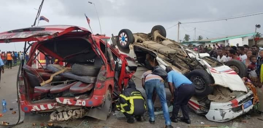 Côte d’Ivoire : Au moins trois morts dans une collision entre deux minicars à Abidjan