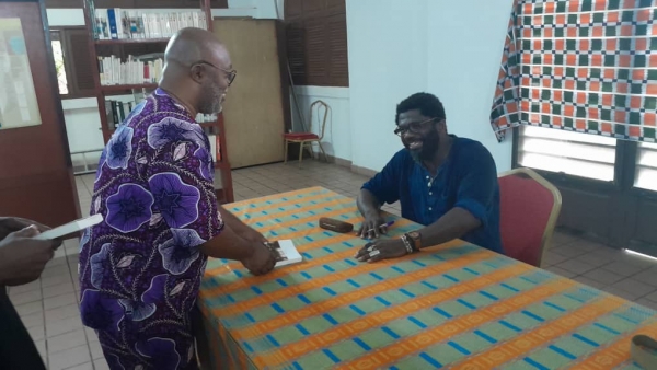 Côte d’Ivoire/Littérature : Armand Gauz critique la vision occidentale de l’immigration à travers son œuvre ‘’Les Portes’’