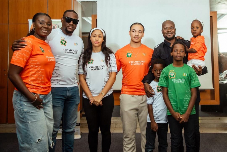 Côte d'Ivoire : une marque célèbre les Éléphants avec un maillot " Champions d'Afrique"