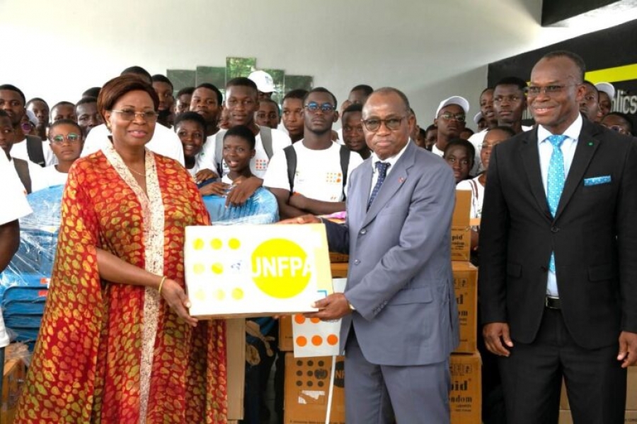 Côte d’Ivoire: l’UNFPA dote le ministère de l’Enseignement technique d’équipements biomédicaux pour la santé reproductive