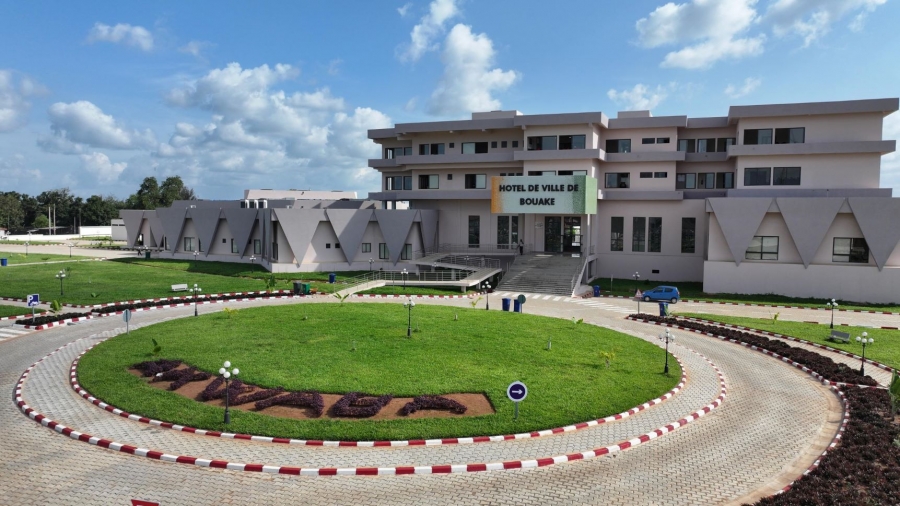 Côte d'Ivoire-Hôtel de ville de bouake : un symbole de la renaissance de la région du gbêkê