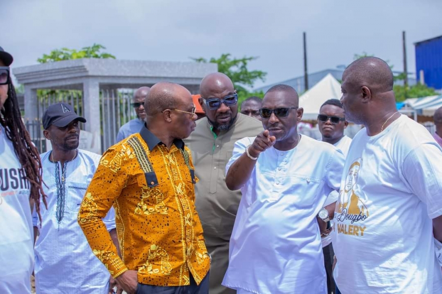 Côte d&#039;Ivoire/Inhumation : l&#039;artiste Valery Espoir  2000 repose au cimetière de Koumassi