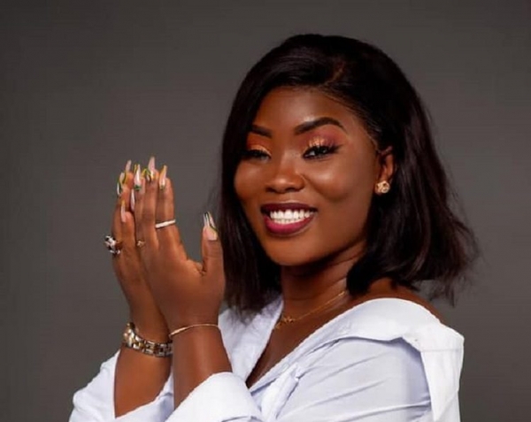 Côte d'Ivoire/Distinction : Roseline Layo décroche un disque d'Or