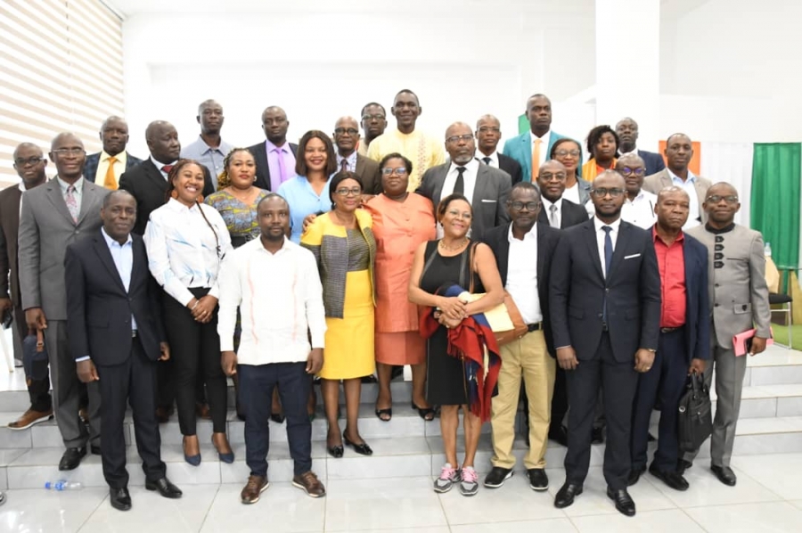 Côte d’Ivoire/Ministère des sports : la directrice générale, Kinimo Fêtai Hortense, échange avec les directeurs régionaux