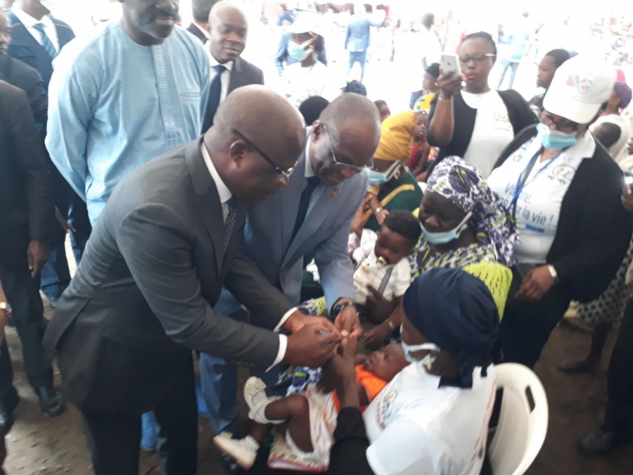 Côte d’Ivoire : 950 000 enfants de 6 à 23 mois ciblés par la vaccination R21 contre le paludisme