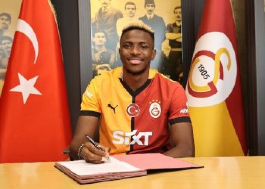 Osimhen signe définitivement à Galatasaray