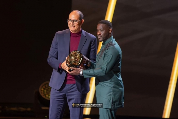 Côte d'Ivoire/CAF Awards 2024 : Idriss Diallo félicite Emerse Faé, meilleur entraîneur africain de l'année