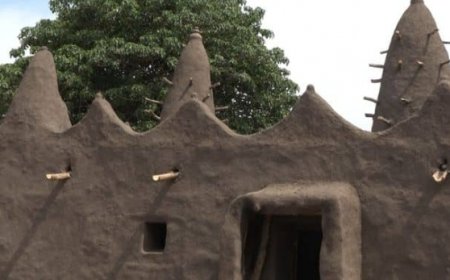 Côte d'Ivoire : l'OIPC remet les clés de la mosquée de type soudanais réhabilitée à Siana