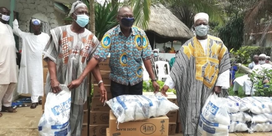 Bouaké/ Ramadan 2020: Le 1er adjoint au maire fait don d’une tonne de sucre et de riz à la communauté musulmane