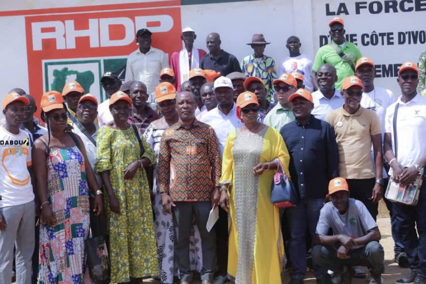 Côte d’Ivoire-Législatives : le collectif des secrétaires de section RHDP de Dabou apporte son soutien à la candidature du ministre Adje Mecth Silas