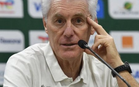 CAN Maroc 2025 : Hugo Broos déplore une ambiance « inexistante »