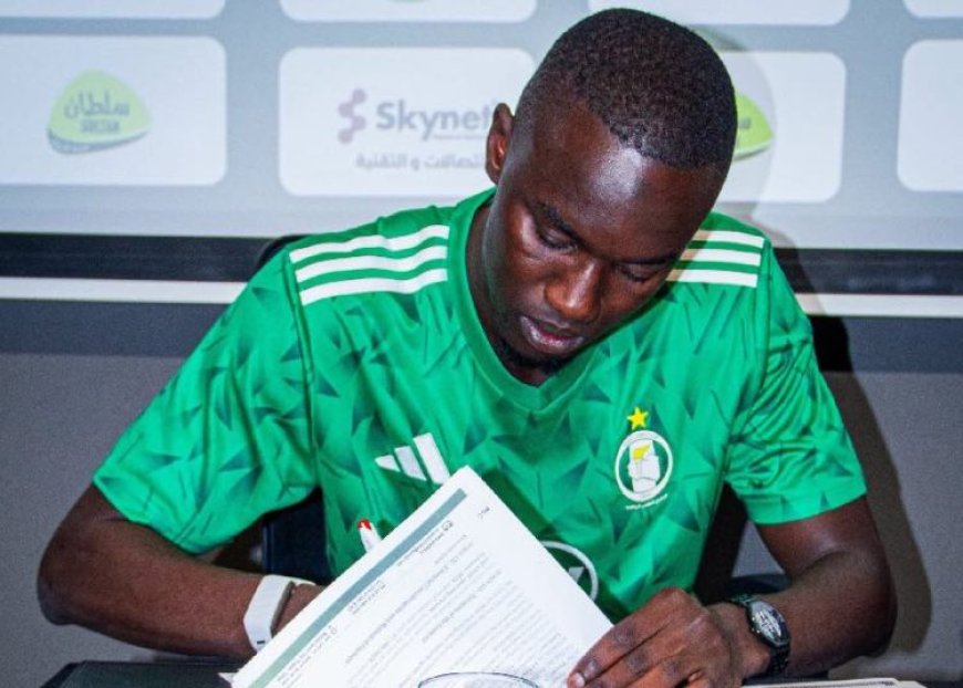 Football-Mercato : Mamadou Lamine Camara signe à Al Ahli Tripoli et devient le joueur africain le mieux payé