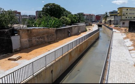 Côte d’Ivoire-Projet PARU : les travaux des chantiers de drainage dans les zones de Cocody(Riviera-Bonoumin) et de Yopougon(Maroc) exécutés à environ 90 %.