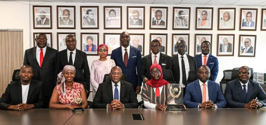 Prix Ebony 2025 : le ministre Adjé Silas Metch félicite Khalil Diomandé