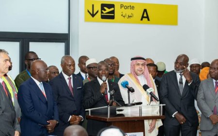 Retour du Hadj 2026 : des pèlerins accueillis par le ministre Vagondo Diomandé et l’ambassadeur Saad Bin Bakheat Alqathami à Abidjan