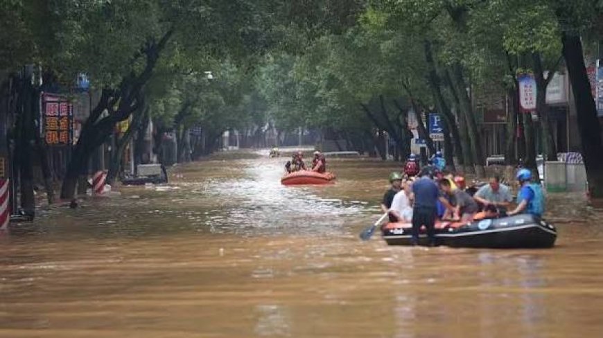 Xi Jinping appelle à tout mettre en œuvre dans le contrôle des inondations et les secours aux sinistrés
