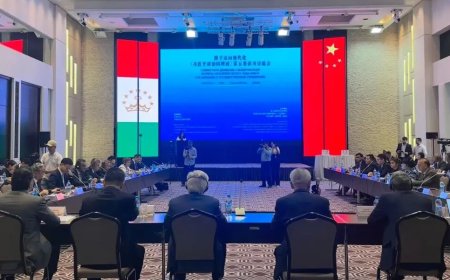 Un séminaire de lecture sur l'ouvrage de Xi Jinping consacré à la gouvernance organisé dans la capitale du Tadjikistan