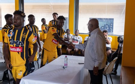 ASEC Mimosas : après l’élimination, Roger Ouegnin ignore la demande des supporters et mobilise ses joueurs pour les affaires locales